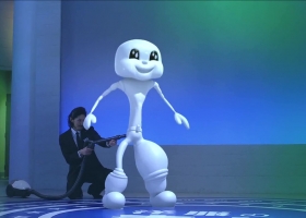 【反轉豬腩是王子】(720P粤语中字）