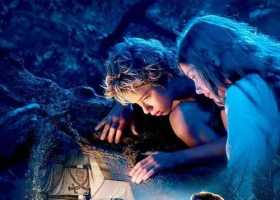 明珠台 《小飛侠彼得潘》2003版粤配